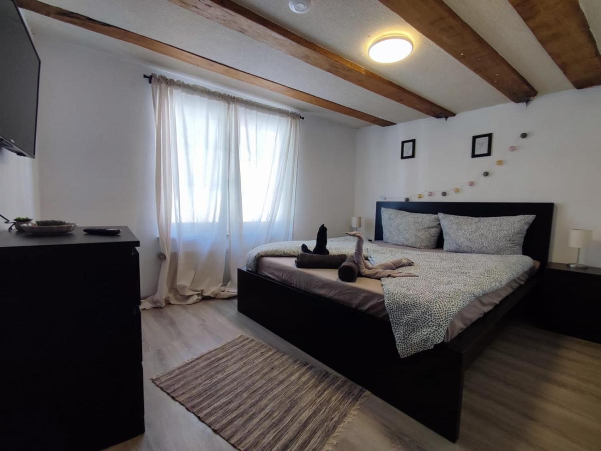 Fewo Innenstadt Mit Dachterasse, Grill, Bis 8 Personen, 3 Sz Cochem Exterior foto